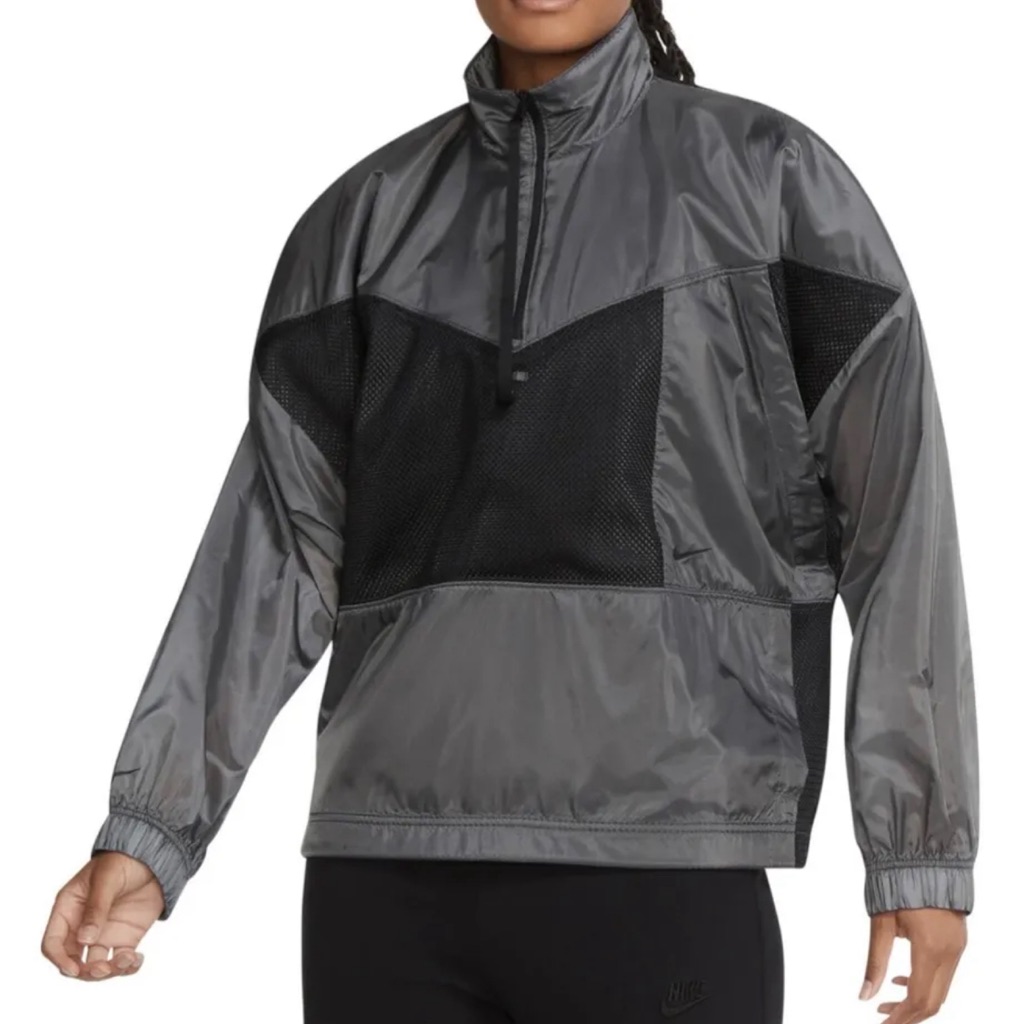 New! Nike Tech Pack Running Jacket Woman’s Size Small Oversize Fit (Cz9787-010)